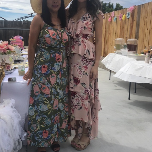 Leith Ruffle High/Low Maxi Dress - Picture 2 of 4